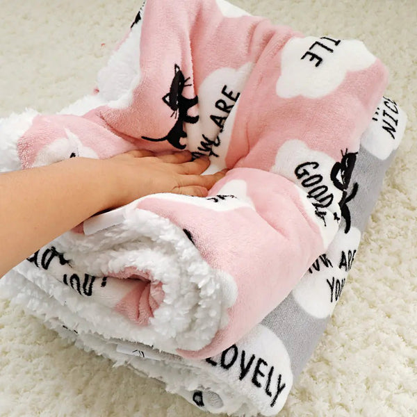 Couverture Polaire Apaisante "Cocon Douillet" – Idéal Assorti aux Paniers - Rose La classe des quatre pattes | Couchage et Bien - être.